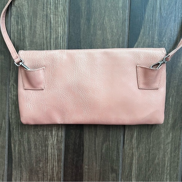 Matt & Nat Pebbled Vegan Leather Convertible Crossbody or Clutch Purse Salmon - Picture 7 of 10